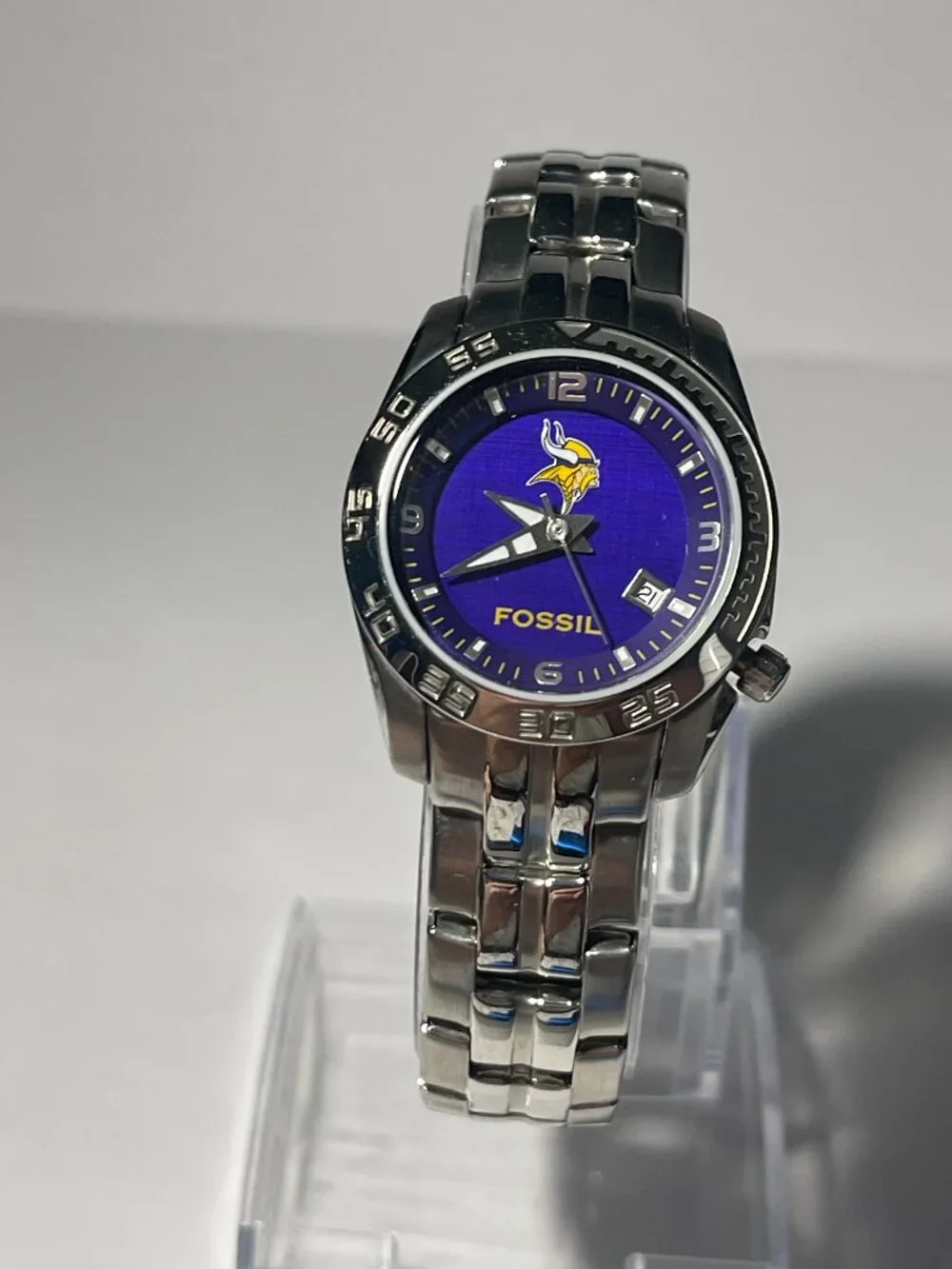 Minnesota Vikings NFL Stainless-Steel Women's Watch by Fossil NEW